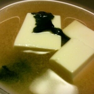 【激速】【汁物】【5分】豆腐味噌汁